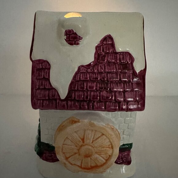 Hand-Painted Ceramic Holiday Village Candle Holder With Box CANDLE NOT INCLUDED - Picture 3 of 9